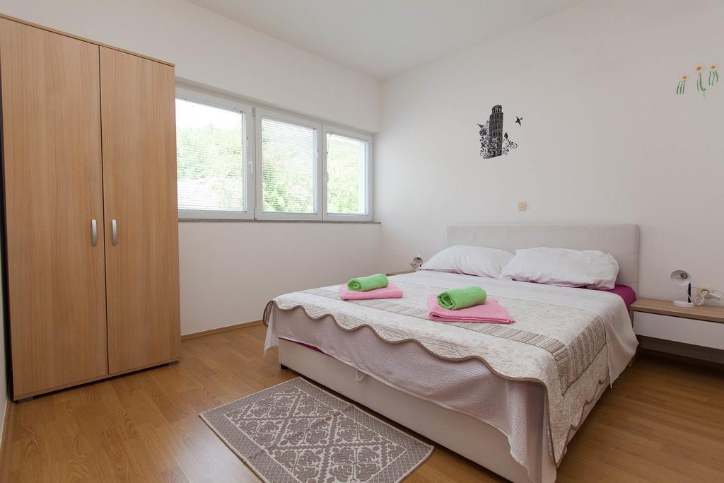 Apartmani Turudic Dramalj Exterior foto